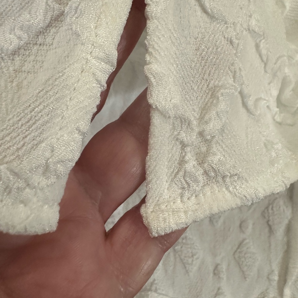 NWOT white top - Picture 10 of 10